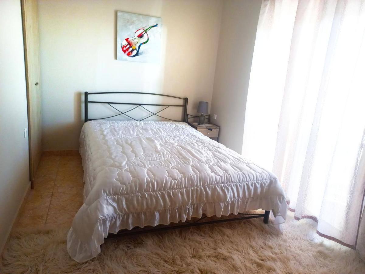 Evis Maisonette With Sea View ฟิออยิตา ภายนอก รูปภาพ